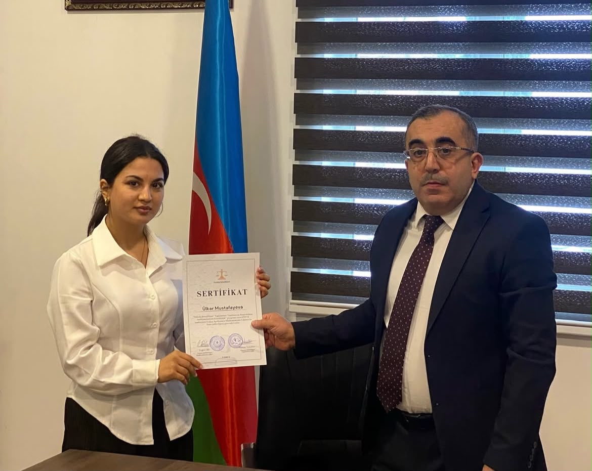 Gəncə Apellyasiya Məhkəməsində Femida Könüllülərinin sertifikasiyası