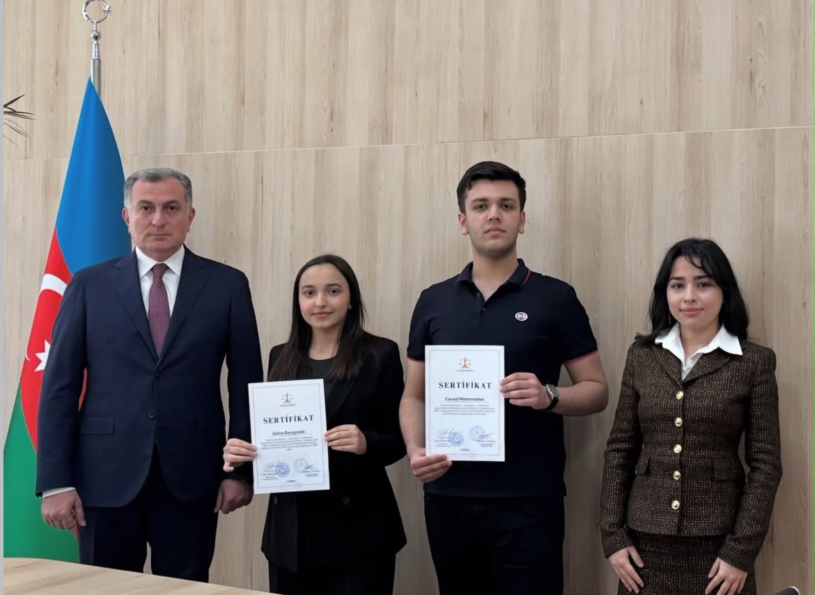 Bakı İnzibati Məhkəməsində könüllülərin sertifikasiyası